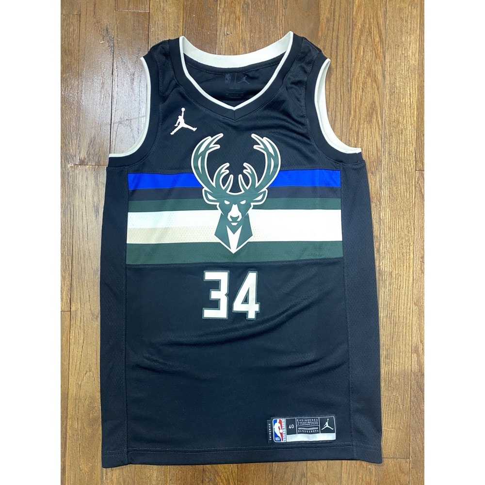Giannis Antetokounmpo #34 Jordan Swingman Player Jersey, Men's Size S/40 Dri-Fit